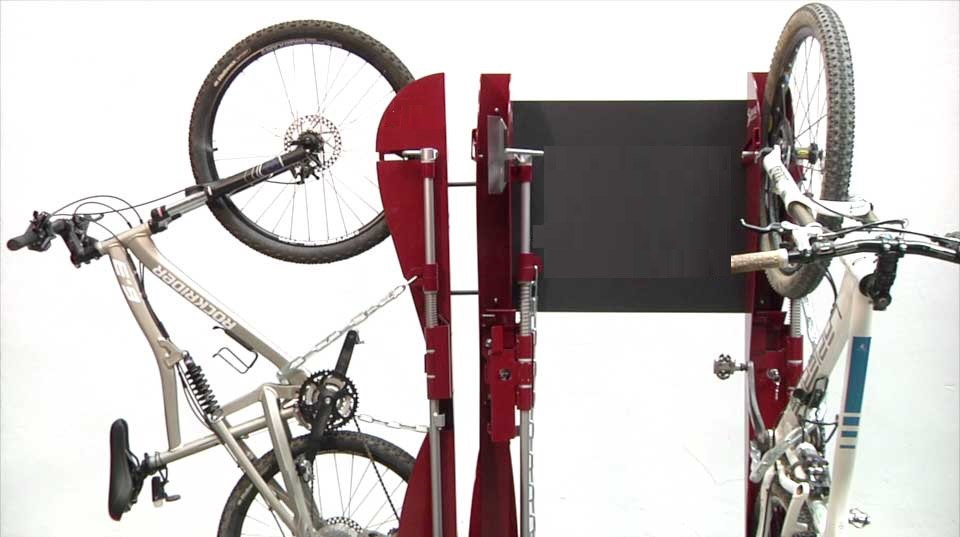 Система хранения велосипеда с защитой колес и рамы