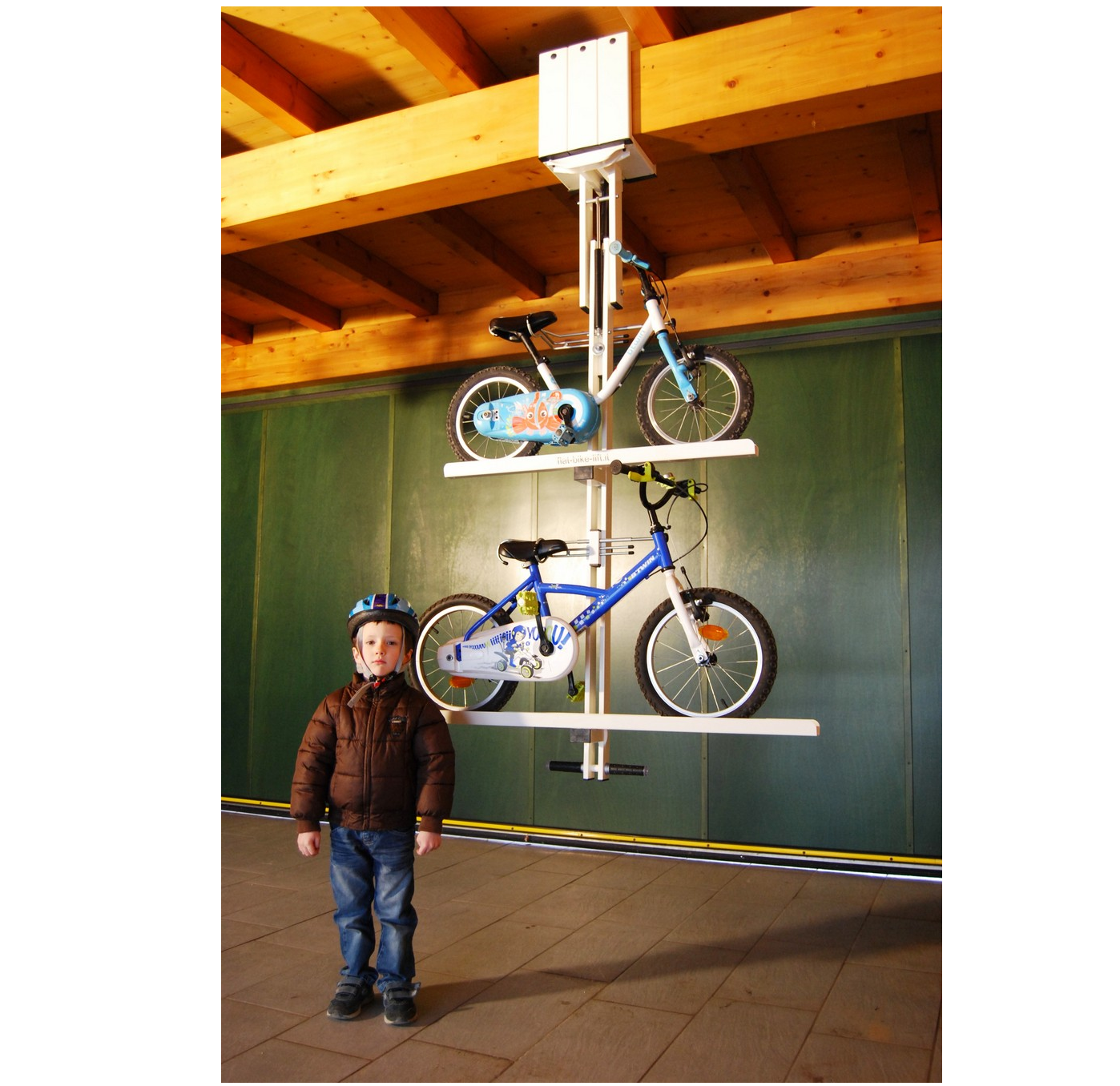Система потолочного хранения велосипедов