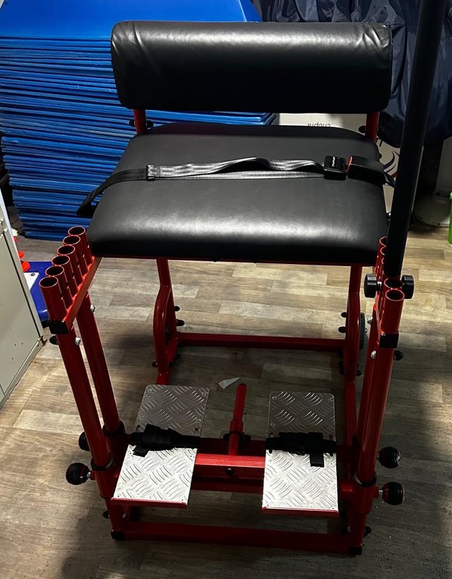 Стул для метания копья, диска, ядра