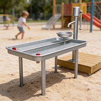 Детская площадка для игр с песком и водой Два озера